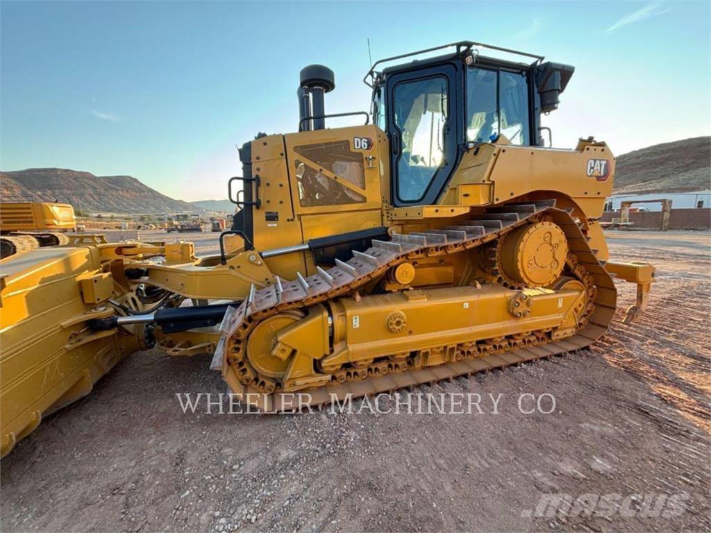 CAT D6 XL VP بلدوزرات مجنزرة