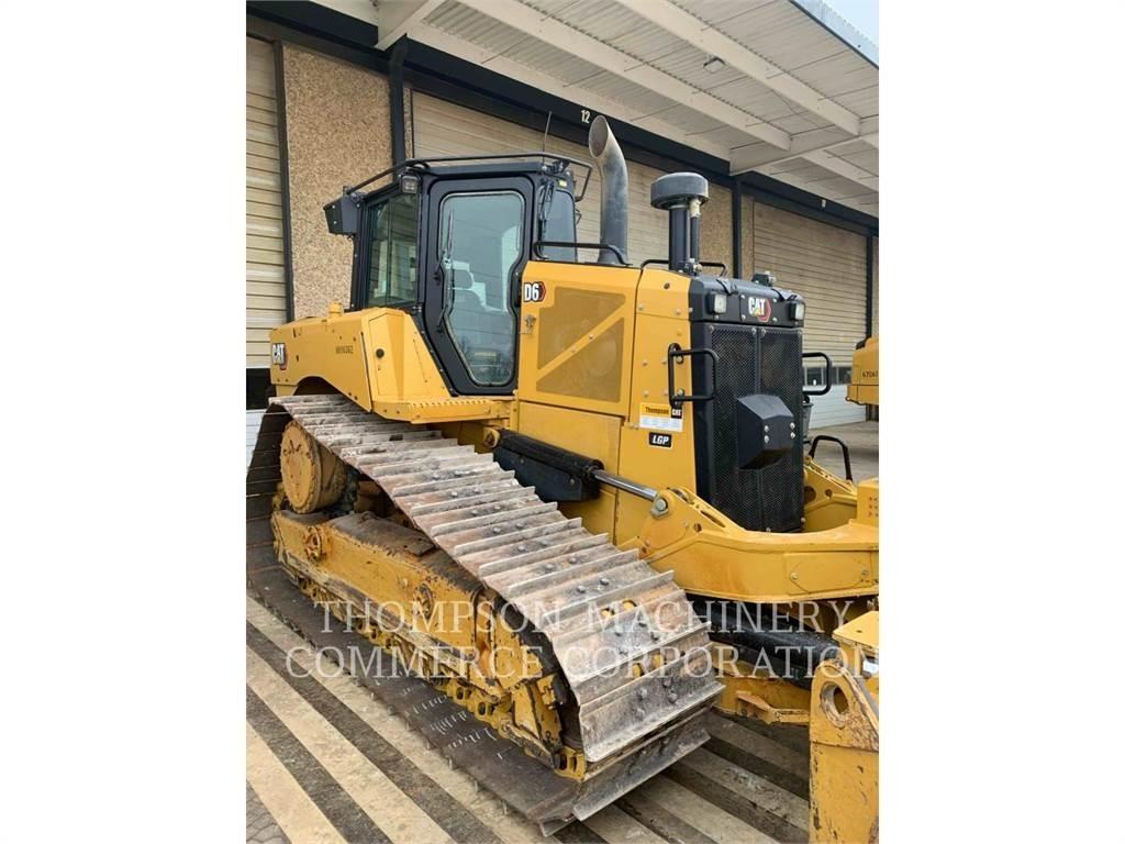 CAT D620VP بلدوزرات مجنزرة