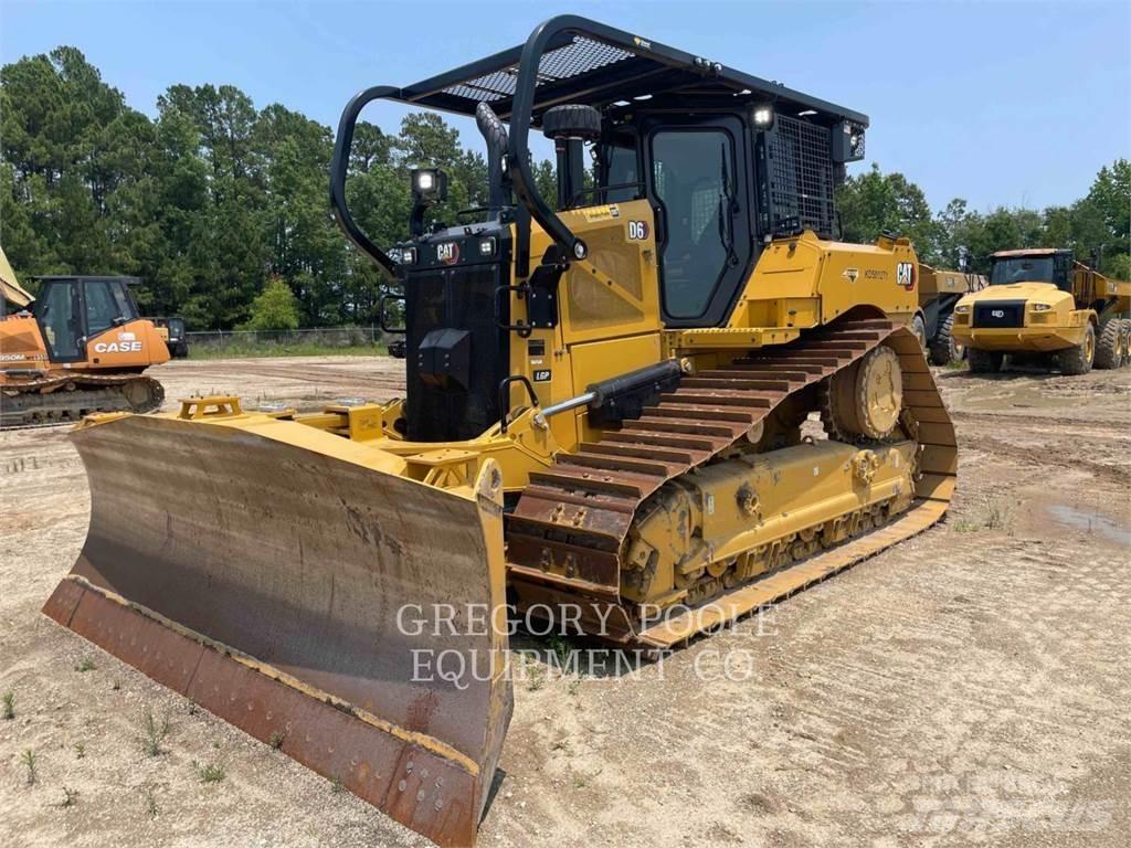 CAT D620VP بلدوزرات مجنزرة