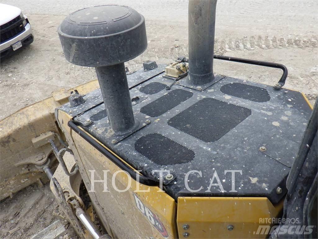 CAT D620XEVP بلدوزرات مجنزرة