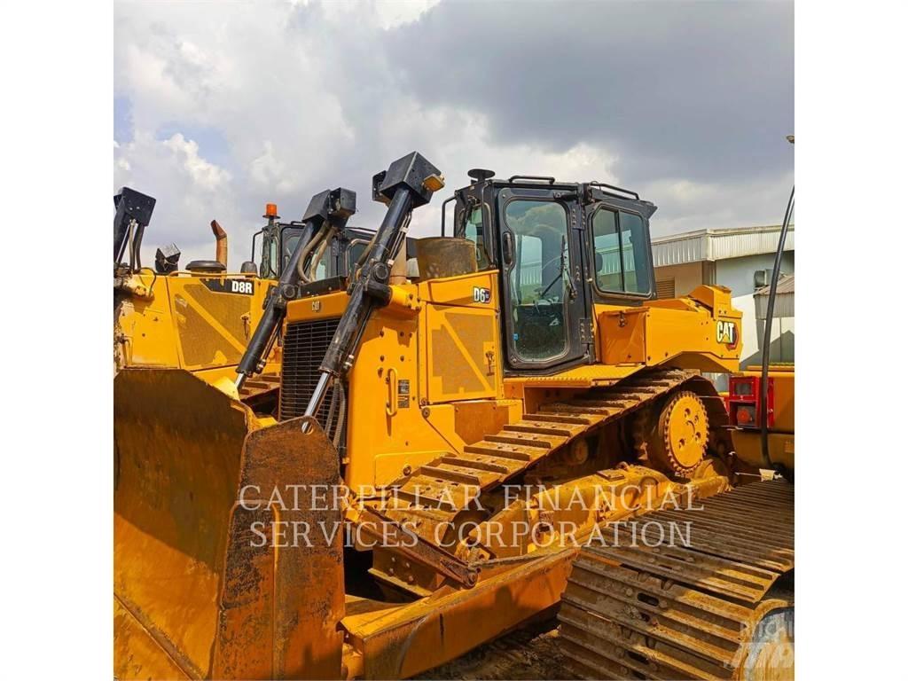 CAT D6GC بلدوزرات مجنزرة