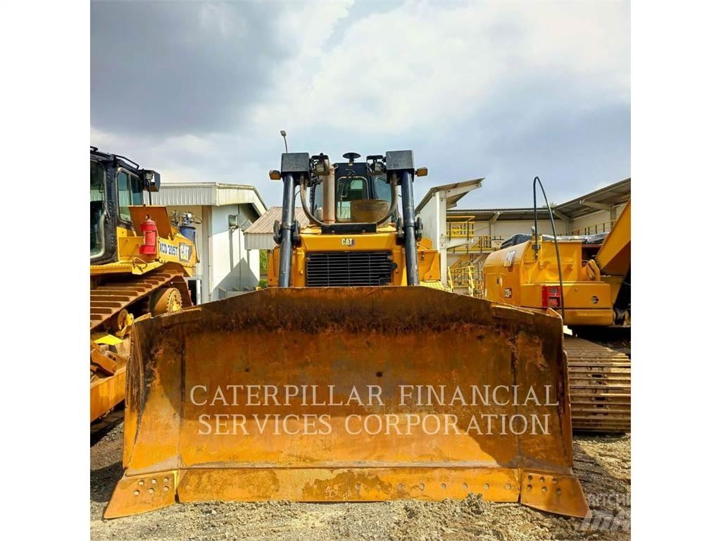 CAT D6GC بلدوزرات مجنزرة