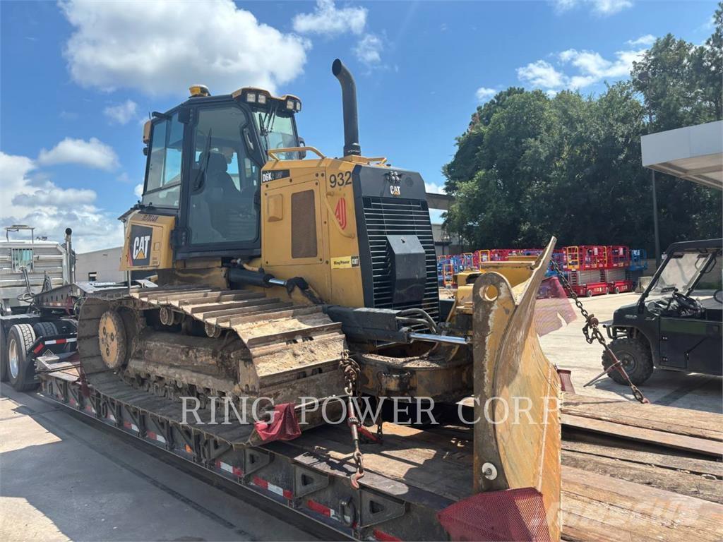 CAT D6K2 LGP بلدوزرات مجنزرة