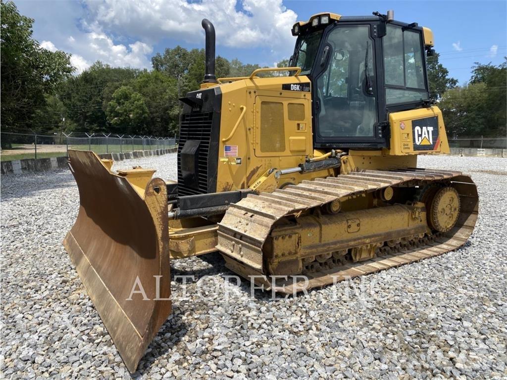 CAT D6K2 LGP بلدوزرات مجنزرة