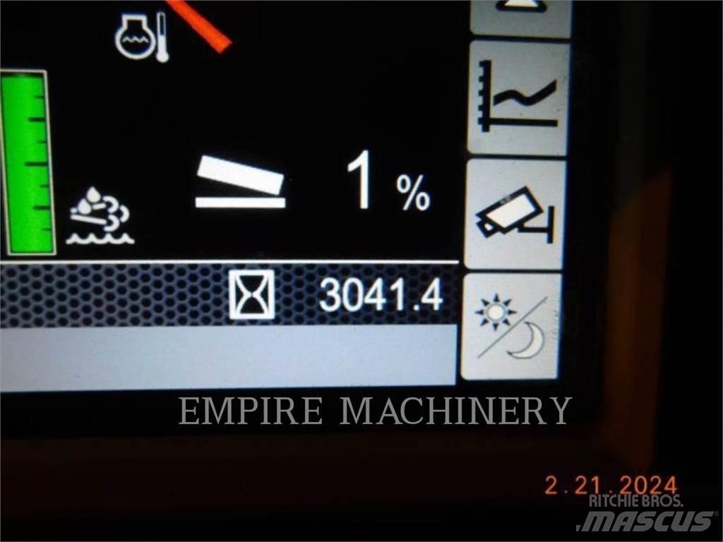 CAT D6K2 TR بلدوزرات مجنزرة