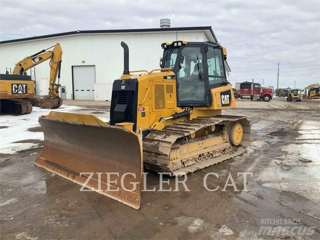 CAT D6K2LGP بلدوزرات مجنزرة