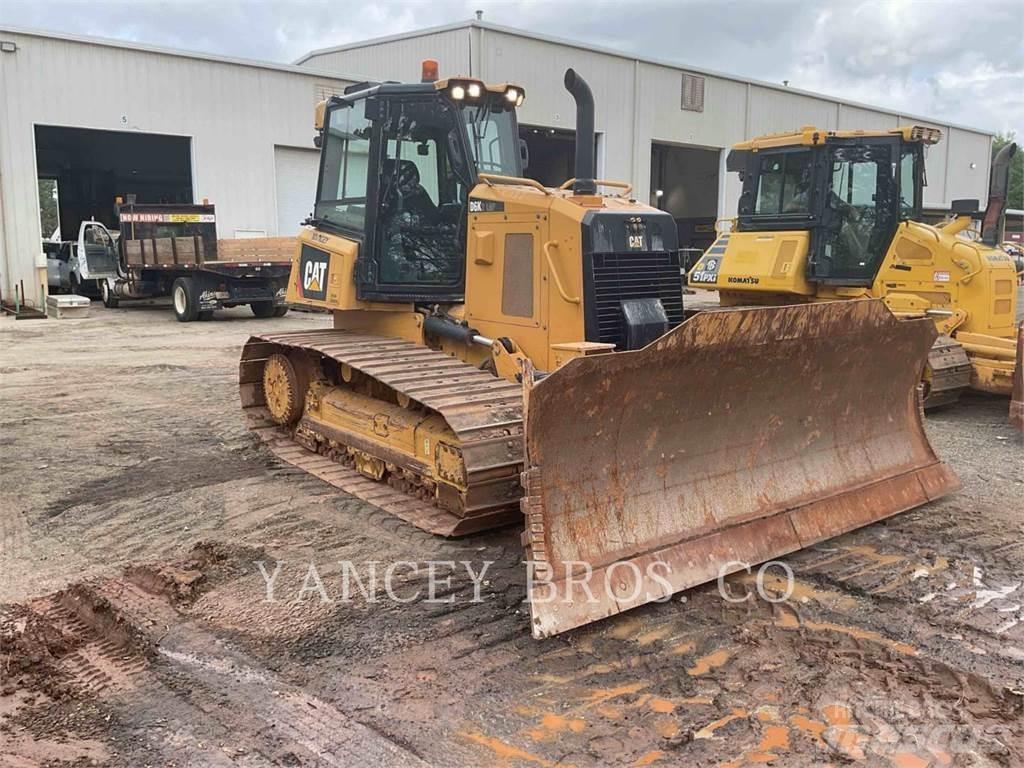 CAT D6K2LGP بلدوزرات مجنزرة