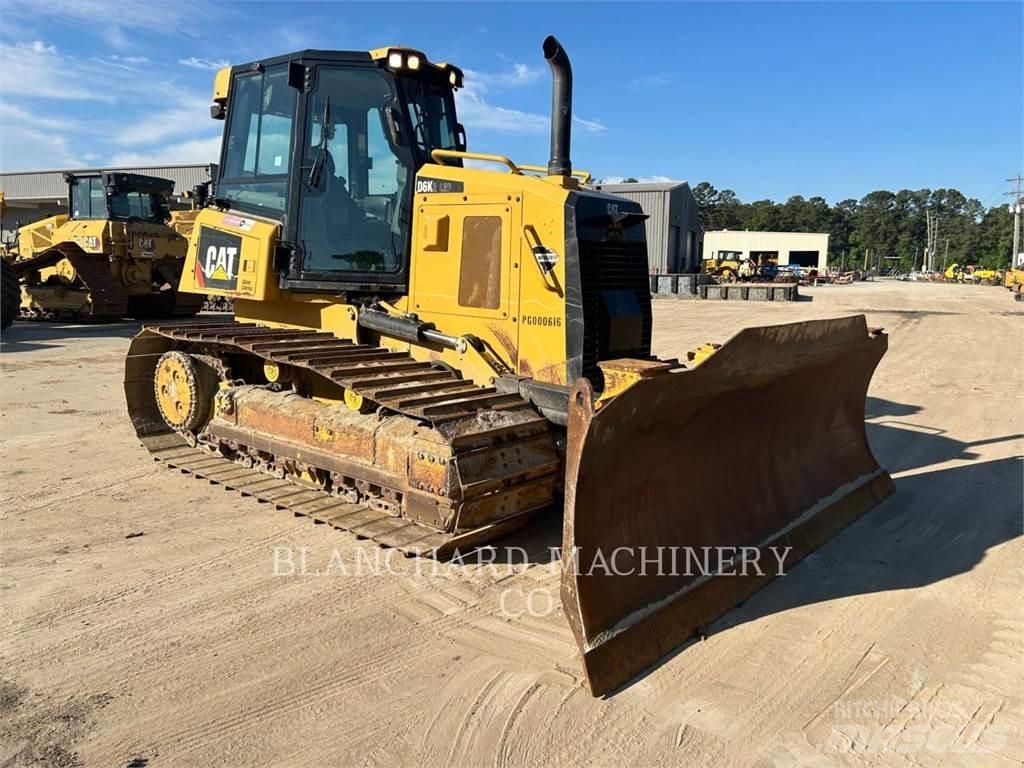 CAT D6K2LGP بلدوزرات مجنزرة