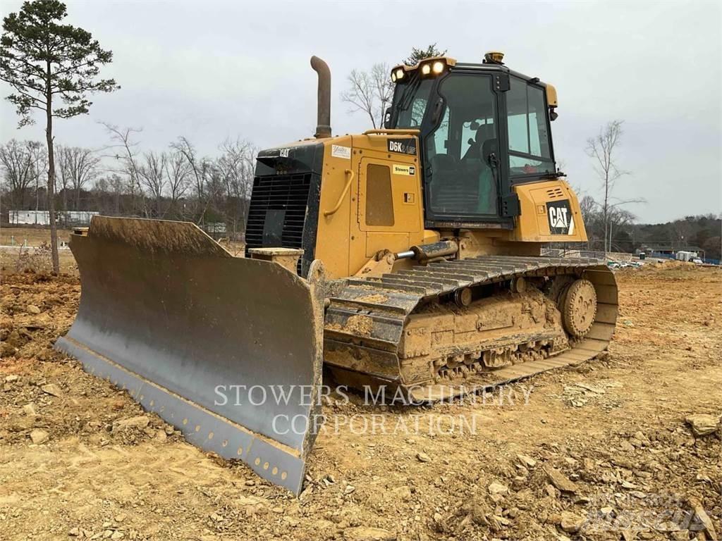 CAT D6K2LGP لوادر زحافة
