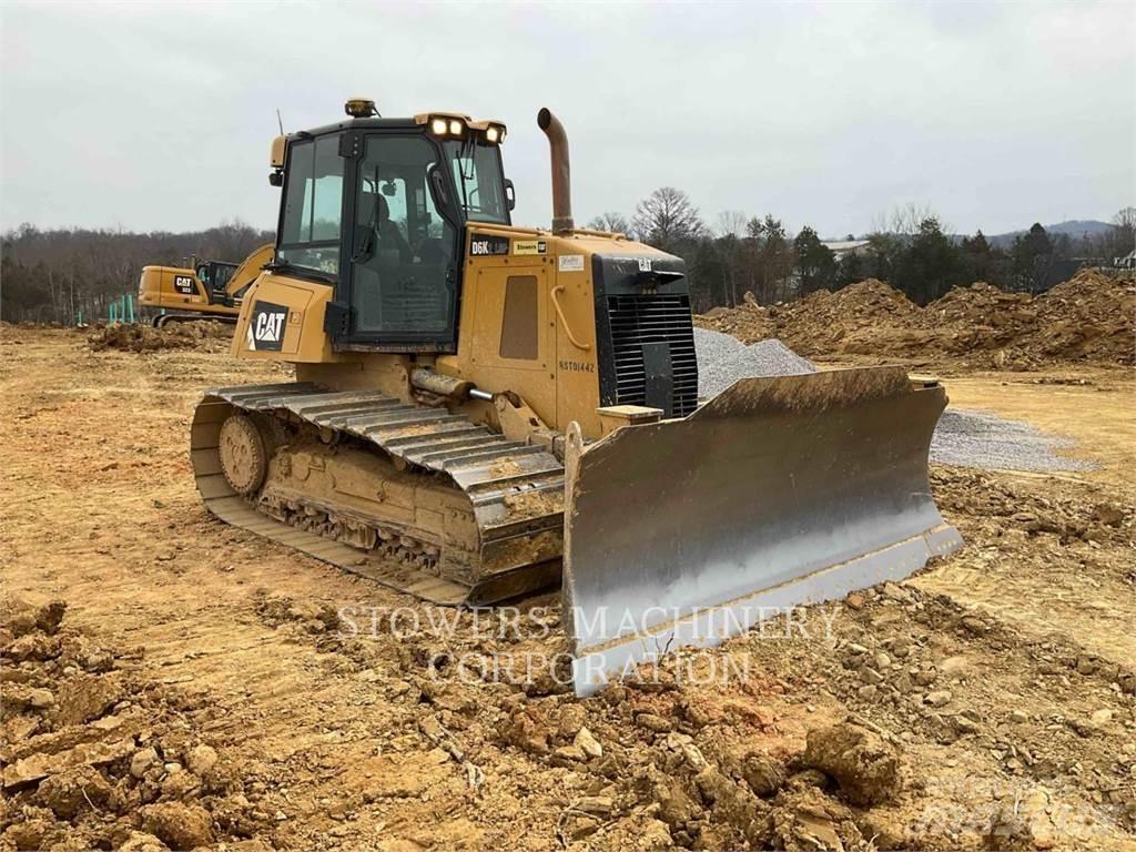 CAT D6K2LGP لوادر زحافة