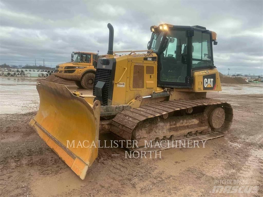 CAT D6K2LGP بلدوزرات مجنزرة