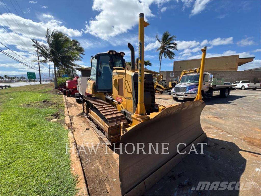 CAT D6K2XL GCS بلدوزرات مجنزرة