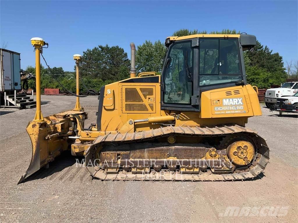 CAT D6KL AZ2 بلدوزرات مجنزرة
