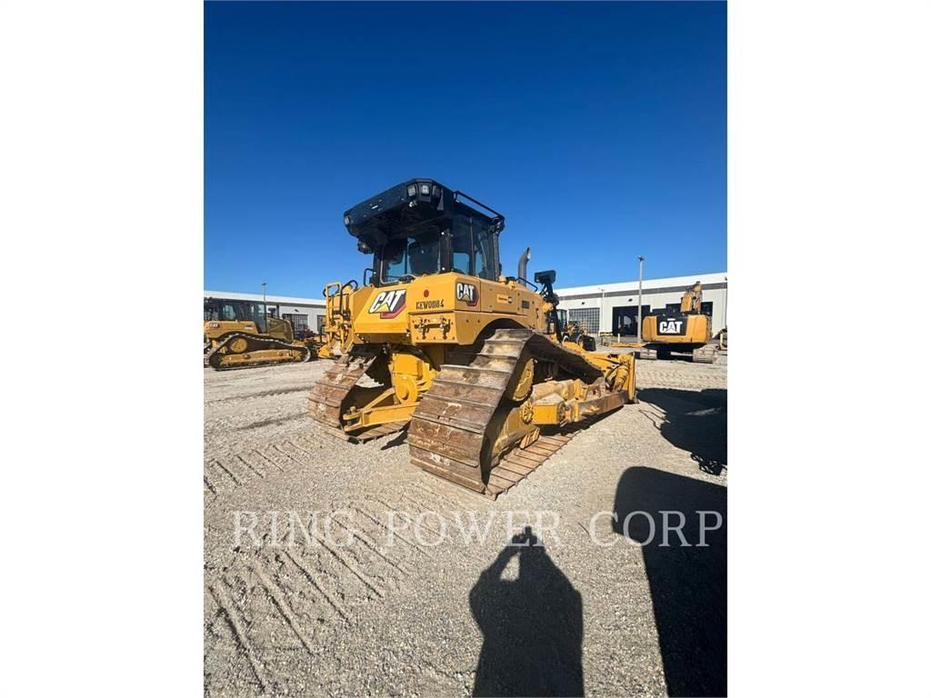 CAT D6LGP بلدوزرات مجنزرة