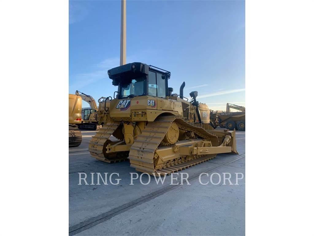 CAT D6LGP بلدوزرات مجنزرة
