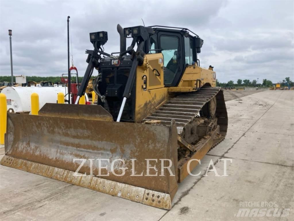 CAT D6LGP بلدوزرات مجنزرة
