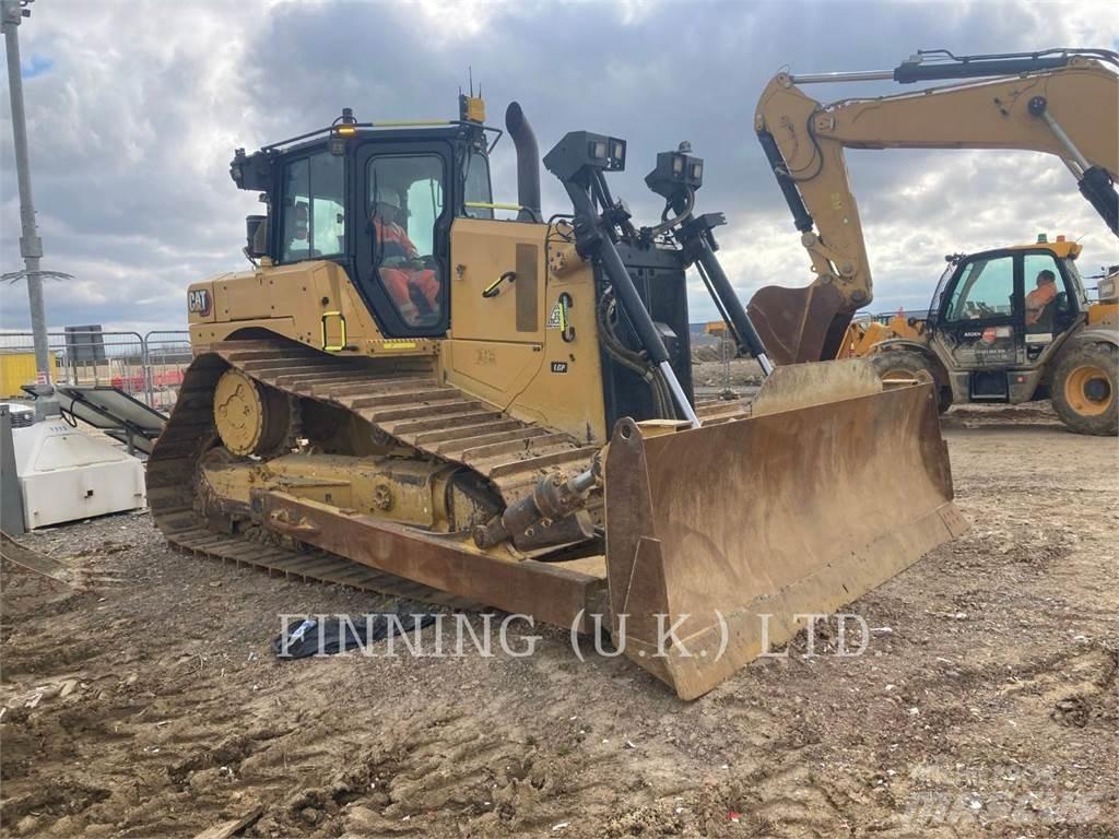 CAT D6LGP36Q بلدوزرات مجنزرة