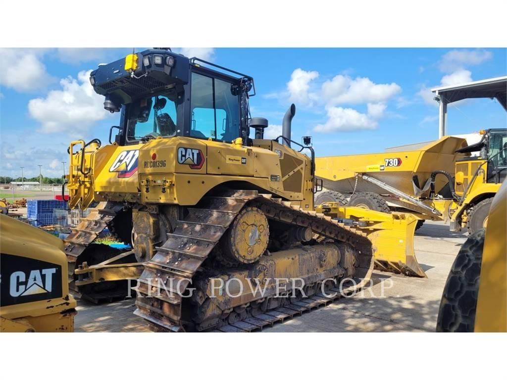 CAT D6LGPVPT بلدوزرات مجنزرة