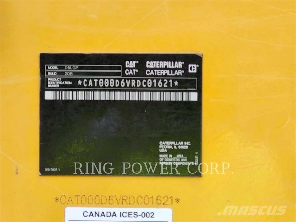 CAT D6LGPVPT بلدوزرات مجنزرة
