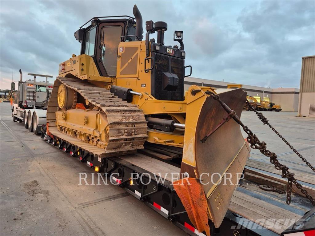 CAT D6LGPVPT بلدوزرات مجنزرة