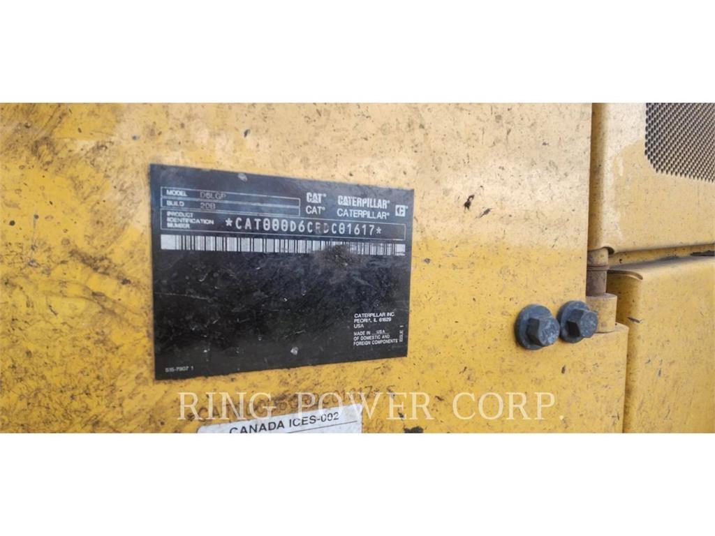 CAT D6LGPVPTEW بلدوزرات مجنزرة