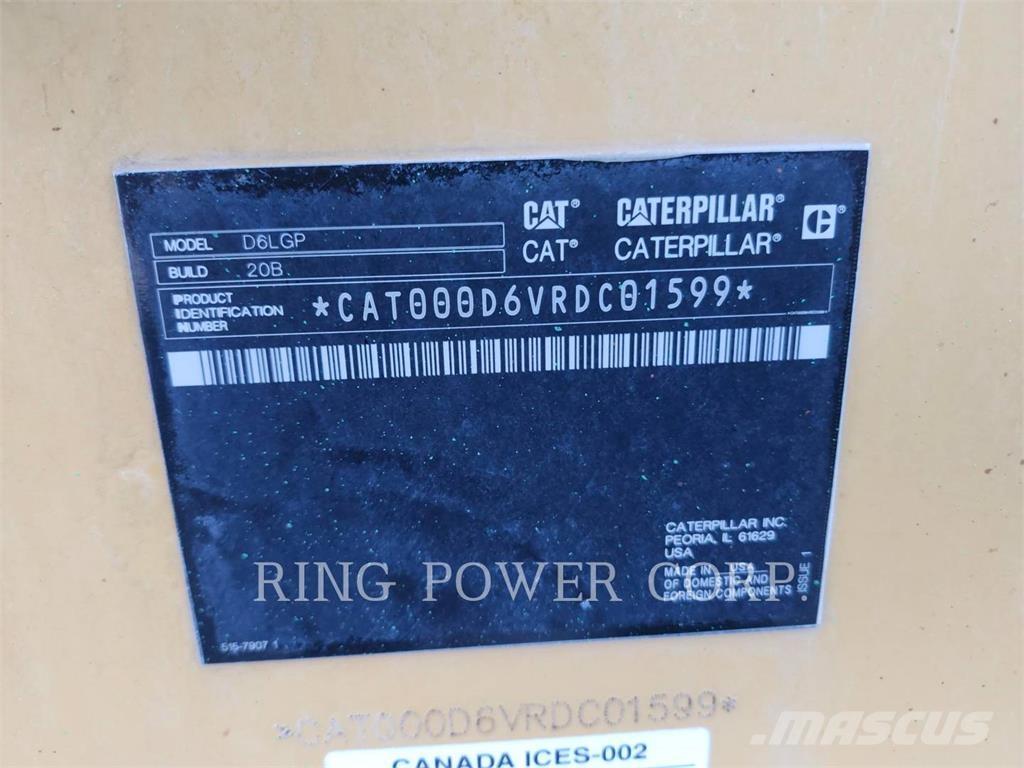 CAT D6LGPVPTEW بلدوزرات مجنزرة