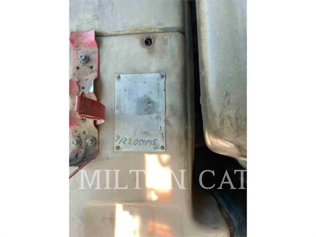 CAT D6MXL بلدوزرات مجنزرة