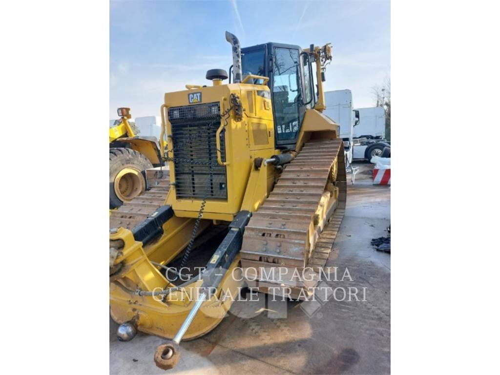 CAT D6N بلدوزرات مجنزرة