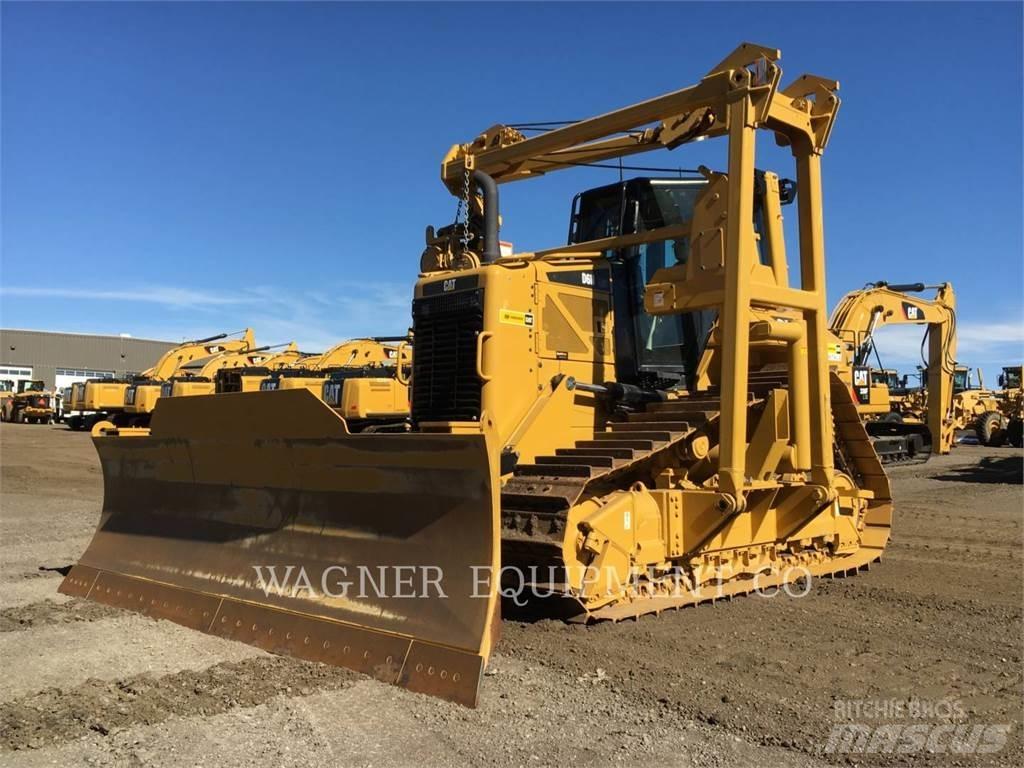 CAT D6N LGP بلدوزرات مجنزرة