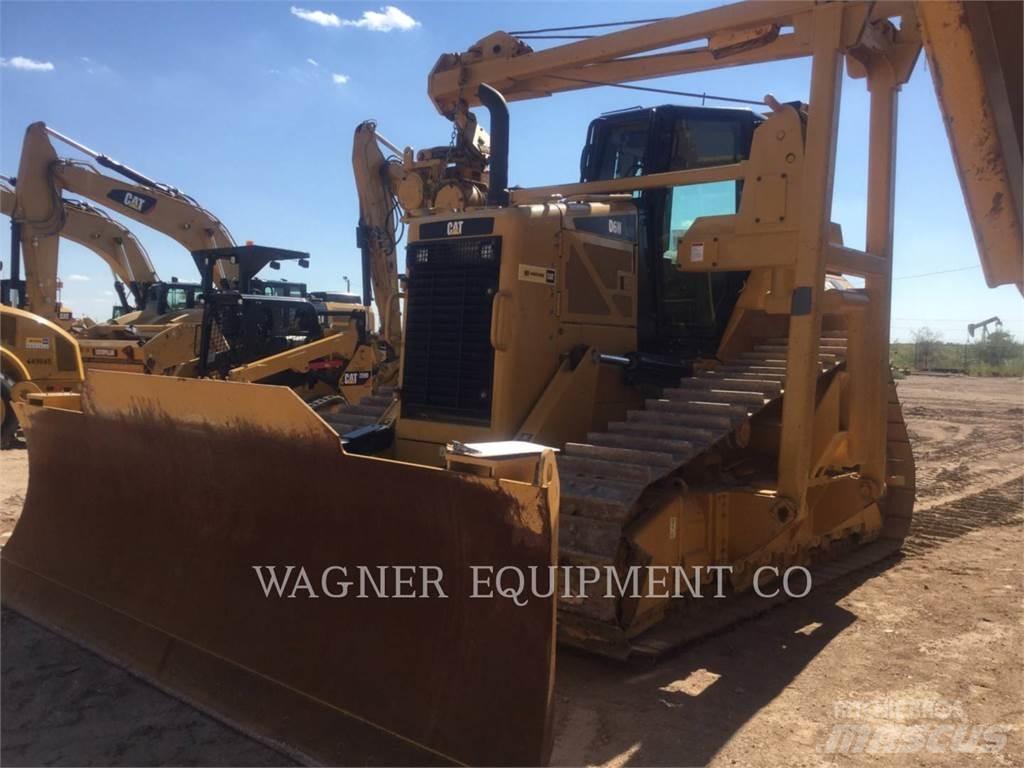 CAT D6N LGP PL بلدوزرات مجنزرة