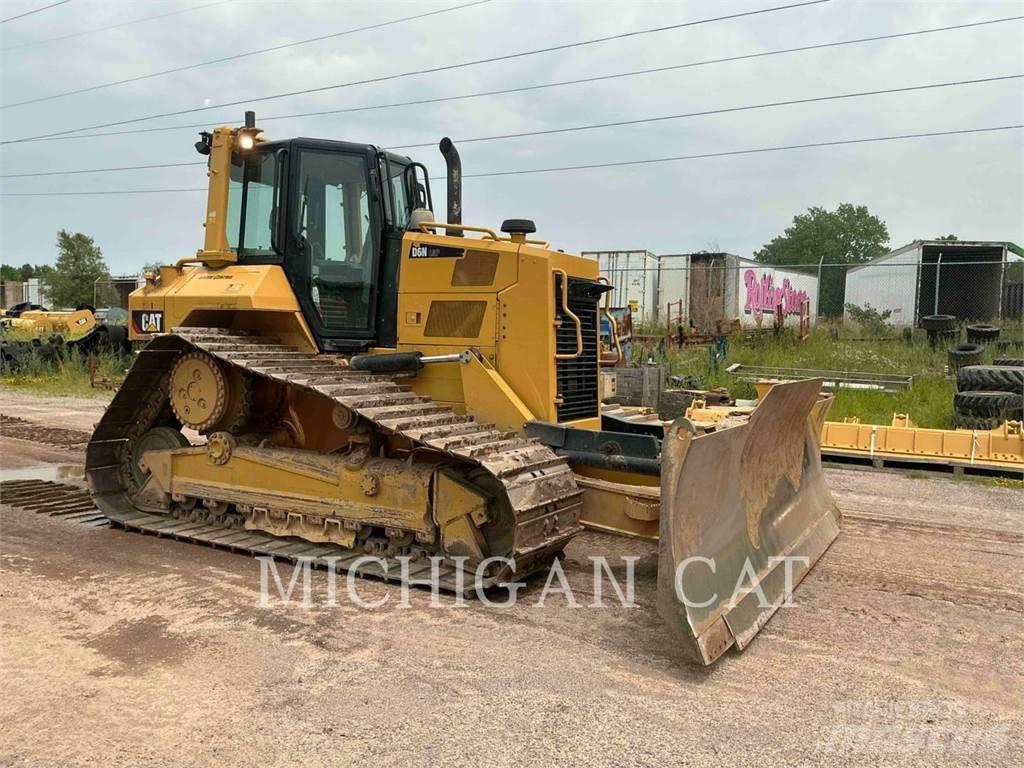 CAT D6NL AHZ24F بلدوزرات مجنزرة