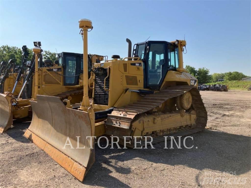 CAT D6NLGP بلدوزرات مجنزرة