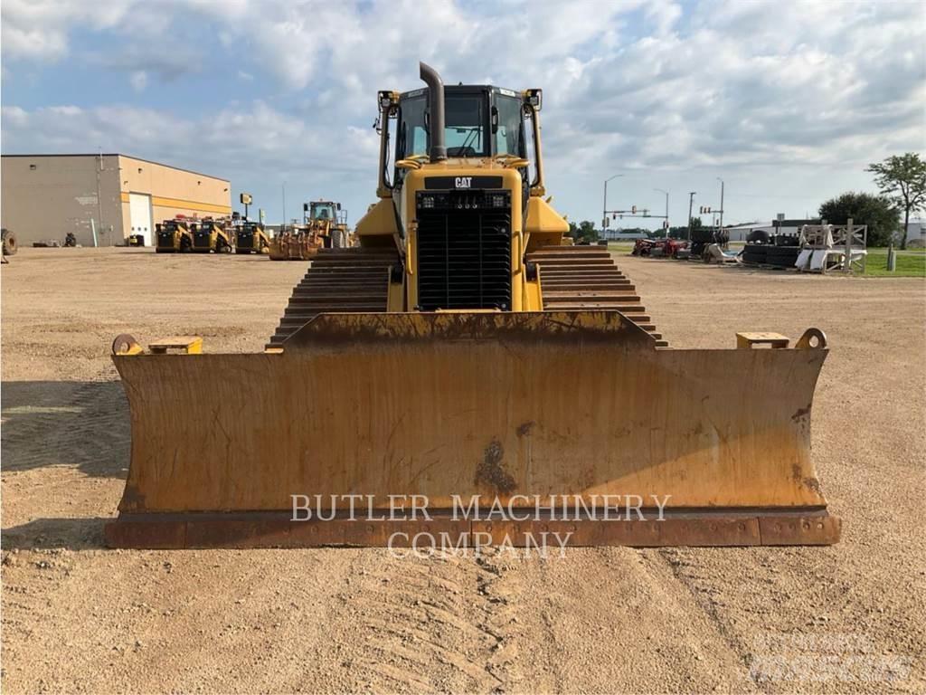 CAT D6NLGP بلدوزرات مجنزرة