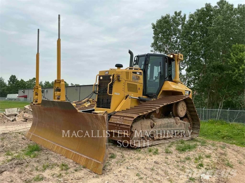CAT D6NLGP بلدوزرات مجنزرة