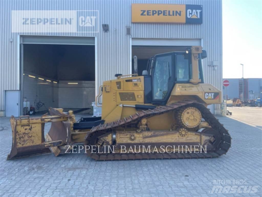 CAT D6NMP بلدوزرات مجنزرة