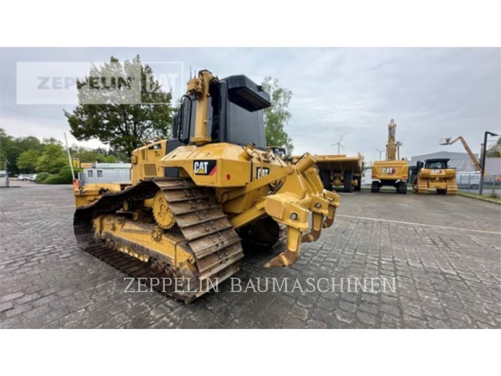CAT D6NMP بلدوزرات مجنزرة