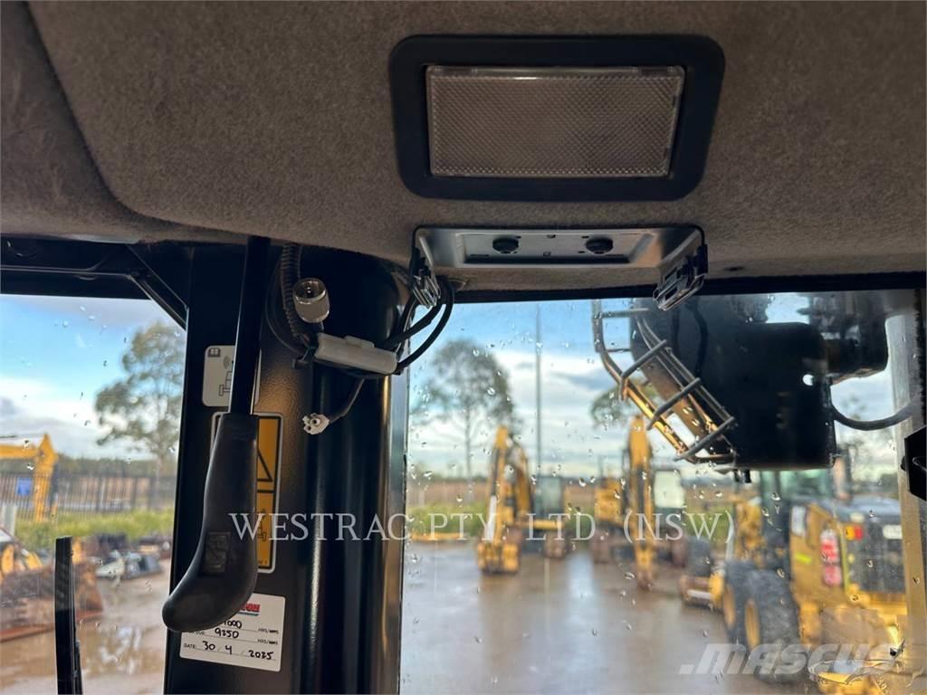 CAT D6NXL بلدوزرات مجنزرة