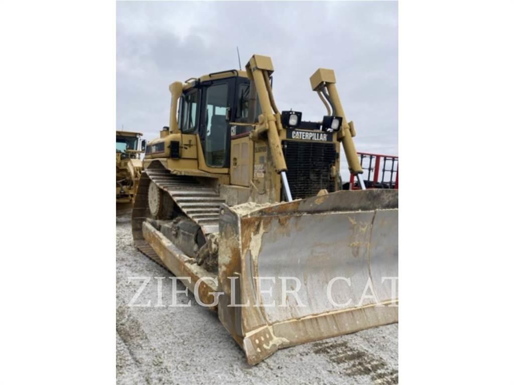 CAT D6R بلدوزرات مجنزرة