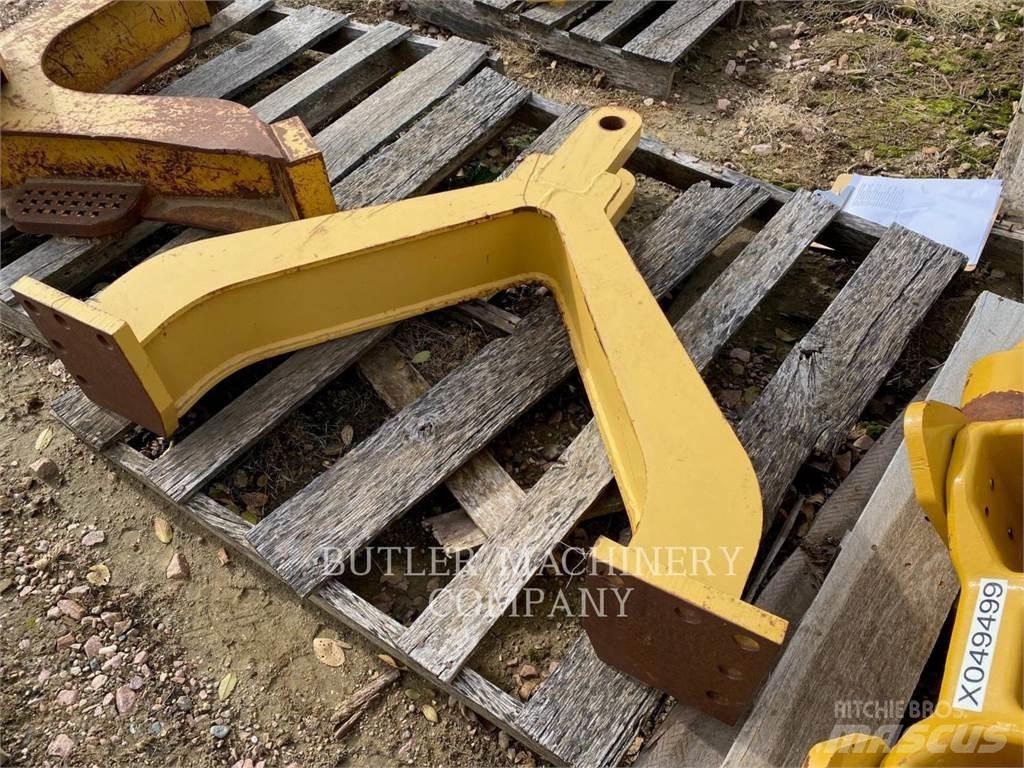 CAT D6R DRAWBAR أخرى
