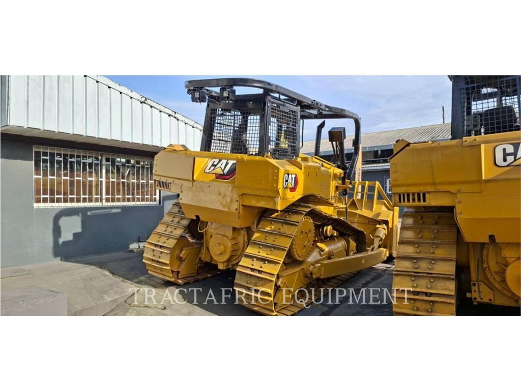 CAT D6R2XL بلدوزرات مجنزرة