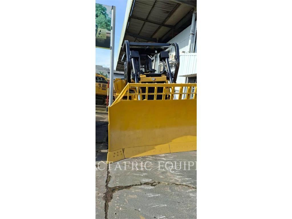 CAT D6R2XL بلدوزرات مجنزرة