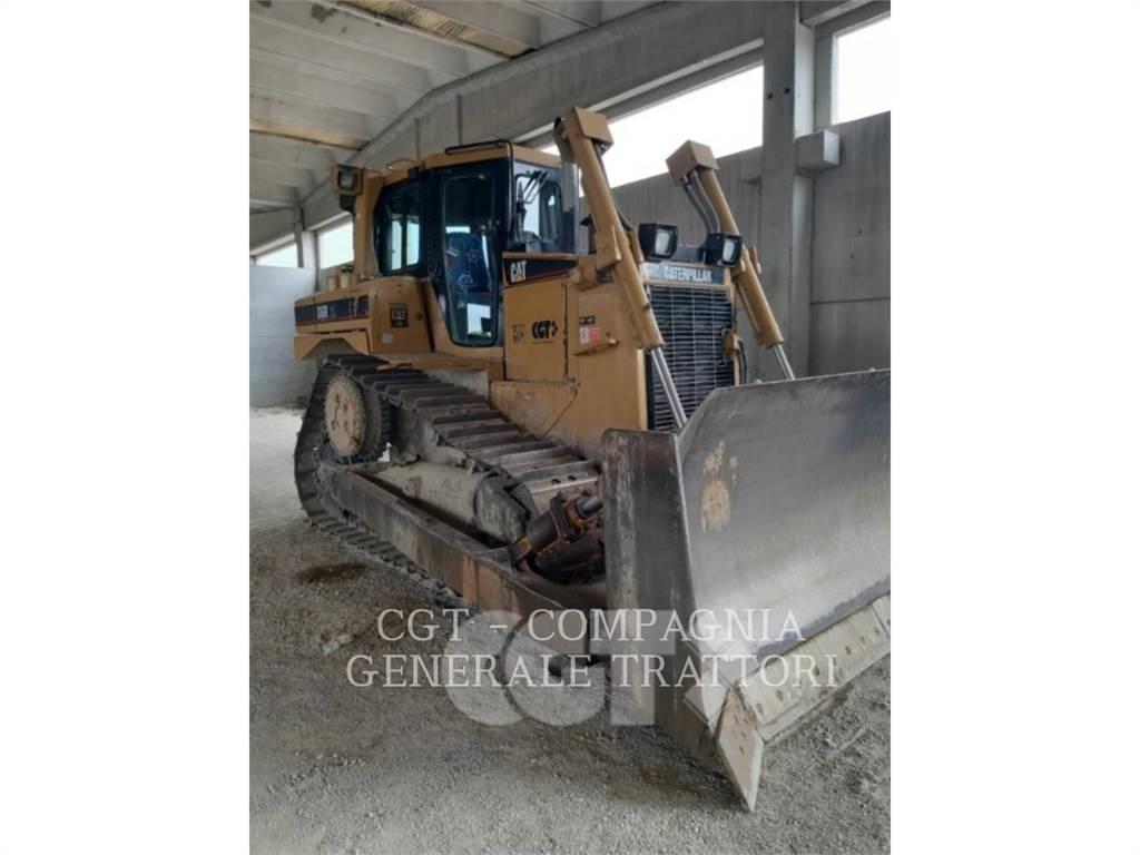 CAT D6R3 بلدوزرات مجنزرة