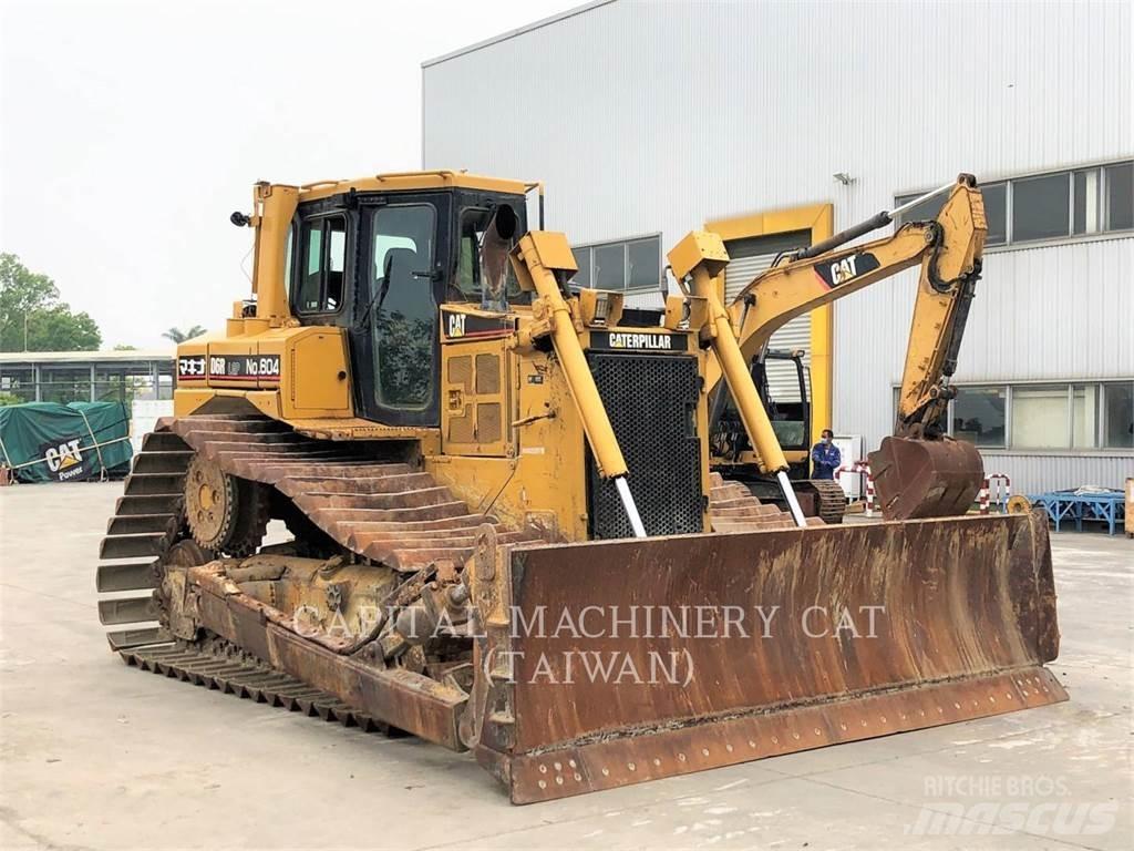CAT D6RIIILGP بلدوزرات مجنزرة