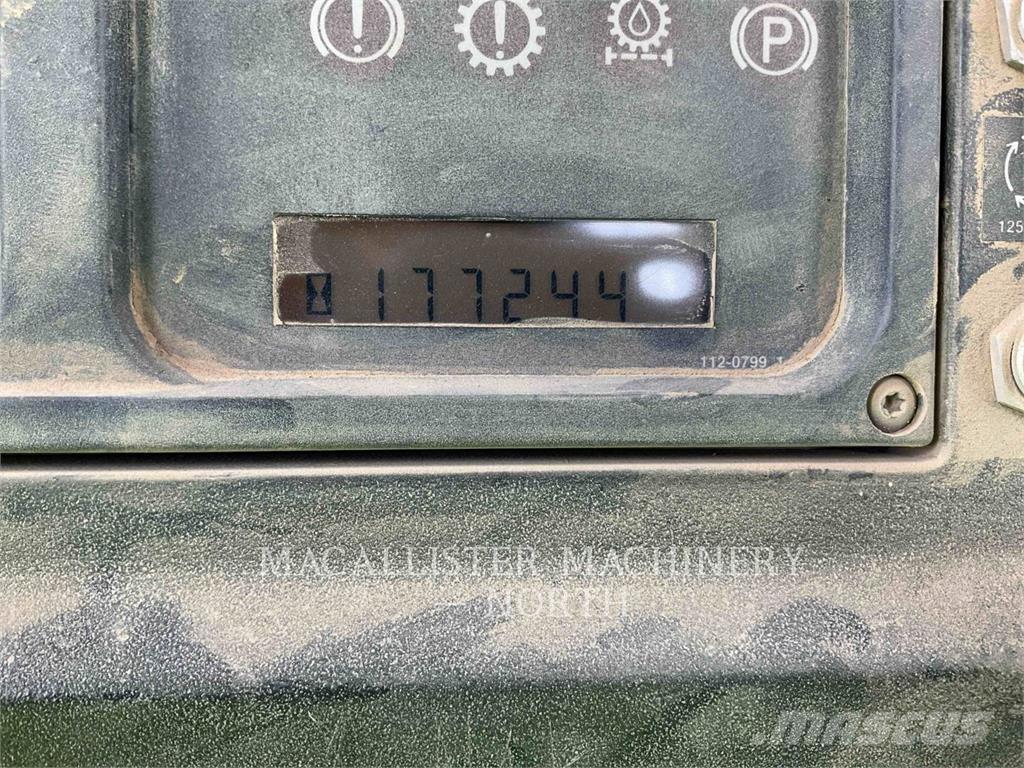 CAT D6RXL بلدوزرات مجنزرة