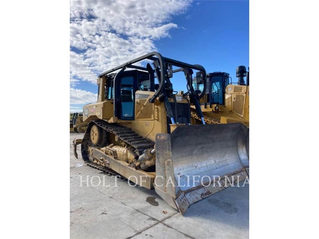 CAT D6T بلدوزرات مجنزرة