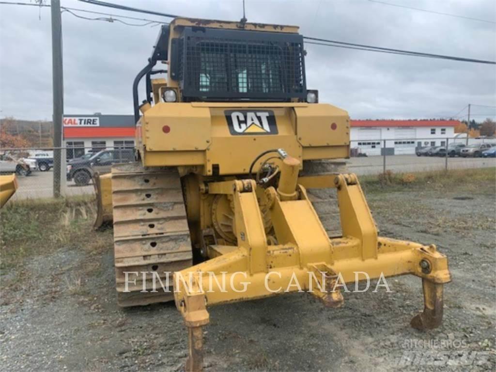 CAT D6T بلدوزرات مجنزرة