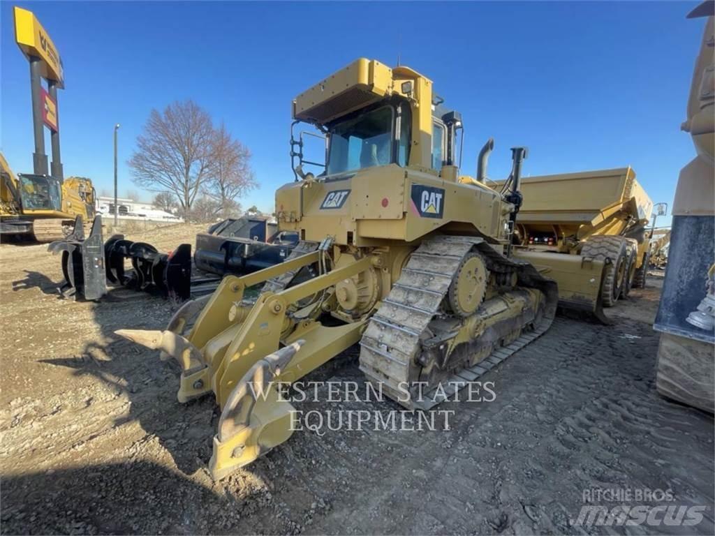 CAT D6T بلدوزرات مجنزرة