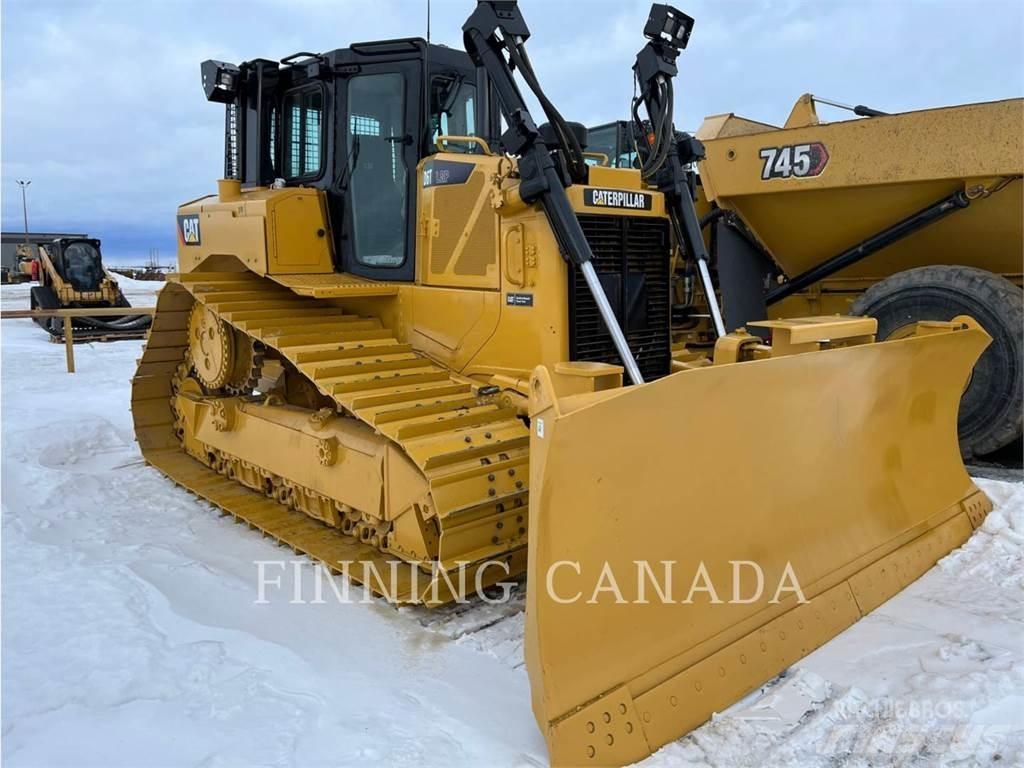 CAT D6T بلدوزرات مجنزرة