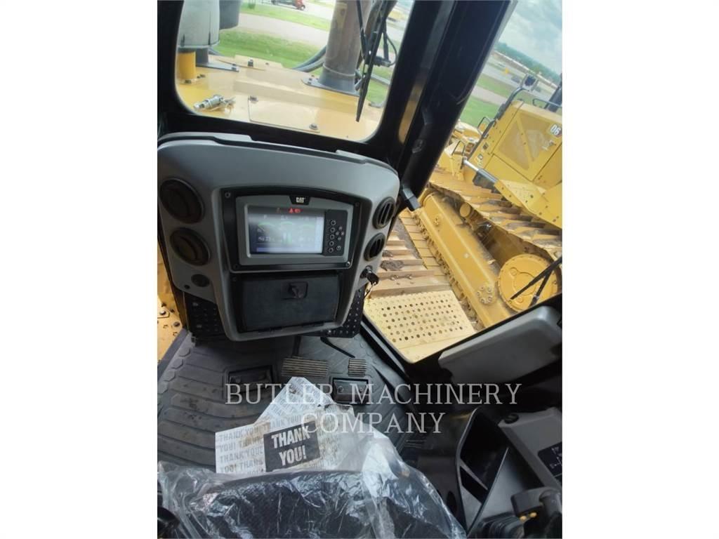 CAT D6T بلدوزرات مجنزرة
