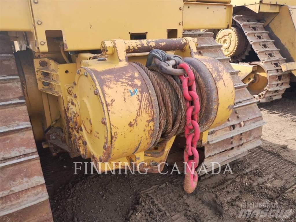 CAT D6T بلدوزرات مجنزرة